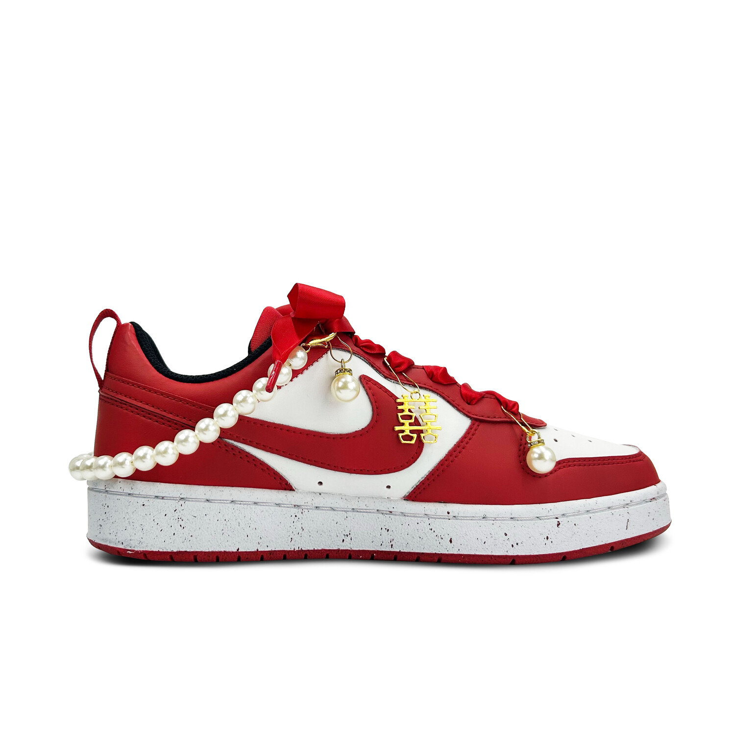 

Женские кроссовки для скейтбординга Nike Court Borough Low, Red and White