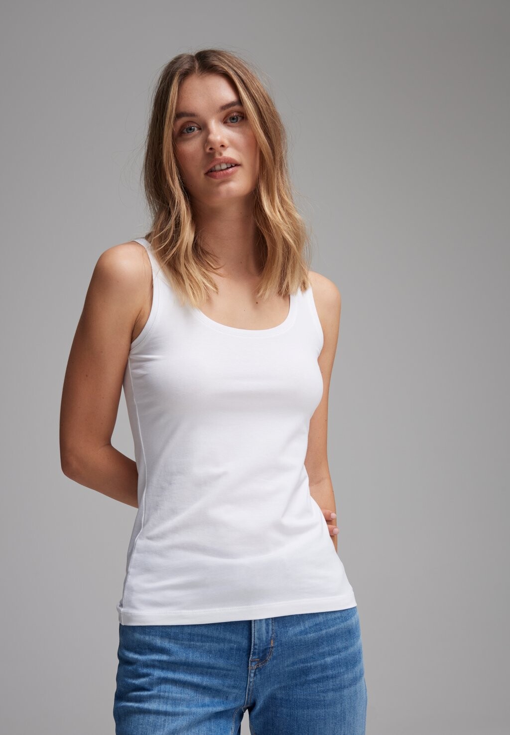 

Топ IMILIA Opus, цвет white