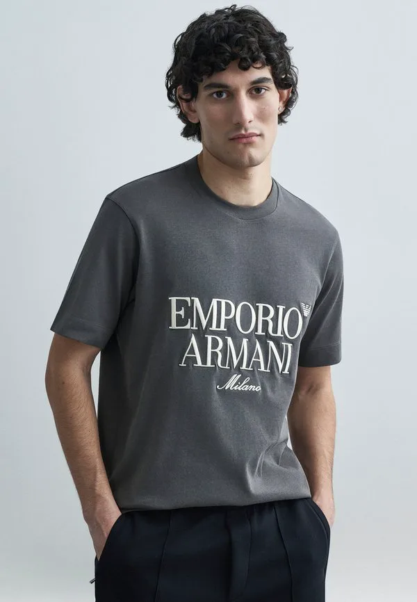 Футболка с принтом Emporio Armani, Kambaba