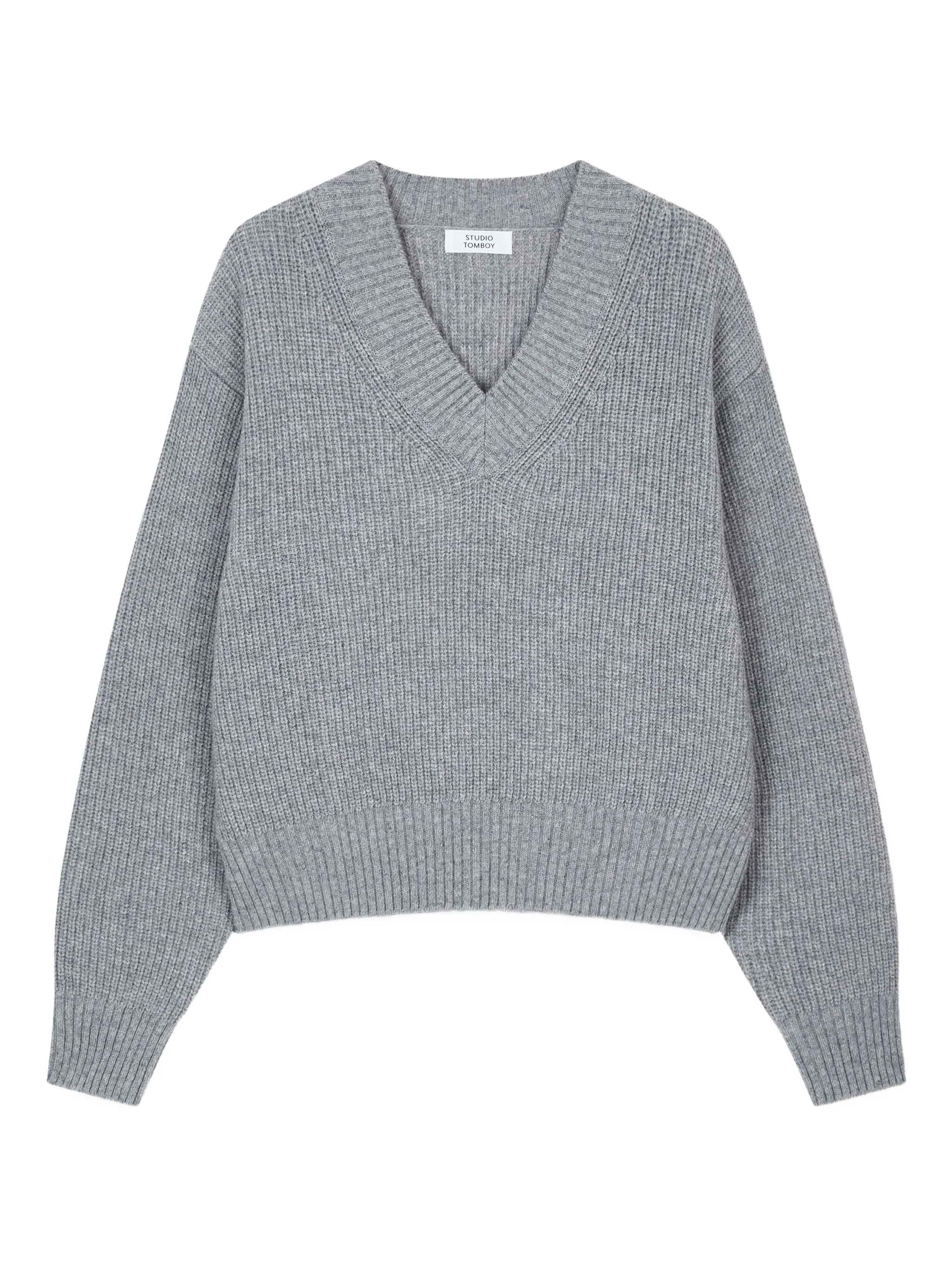 

Свитер в рубчик с V-образным вырезом Studio Tomboy, серый