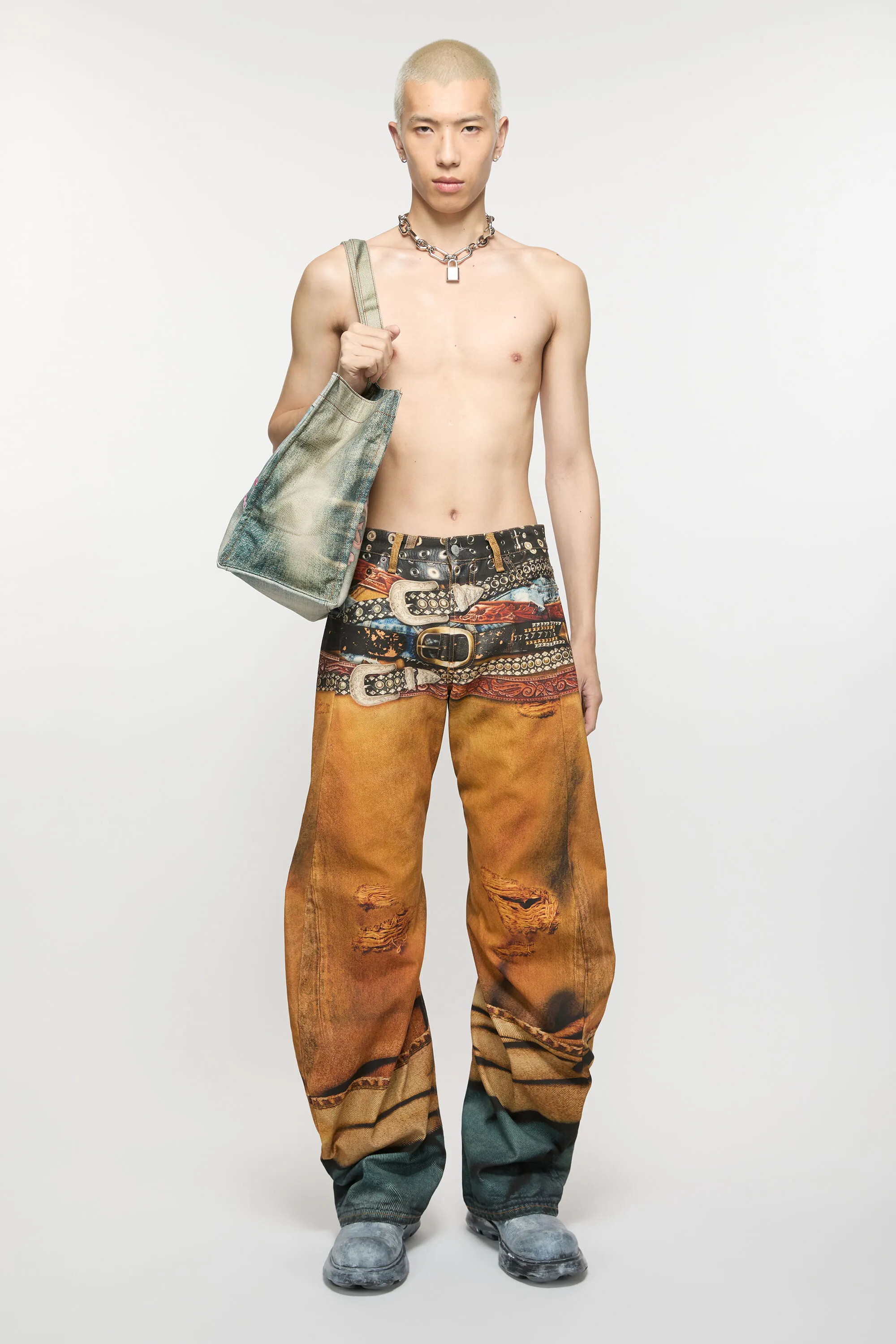 

Джинсы свободного кроя - 2006M Acne Studios, цвет Rust Orange