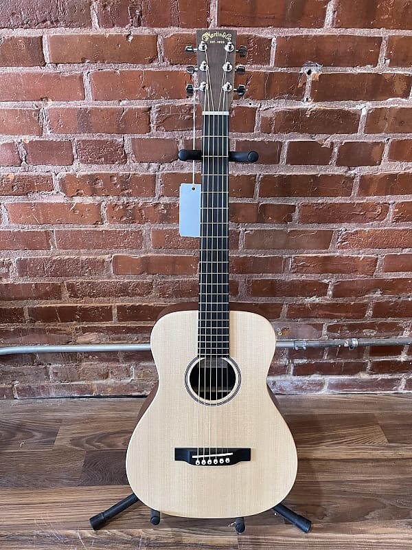 

Акустическая гитара Martin LX1 Little Martin with Gigbag