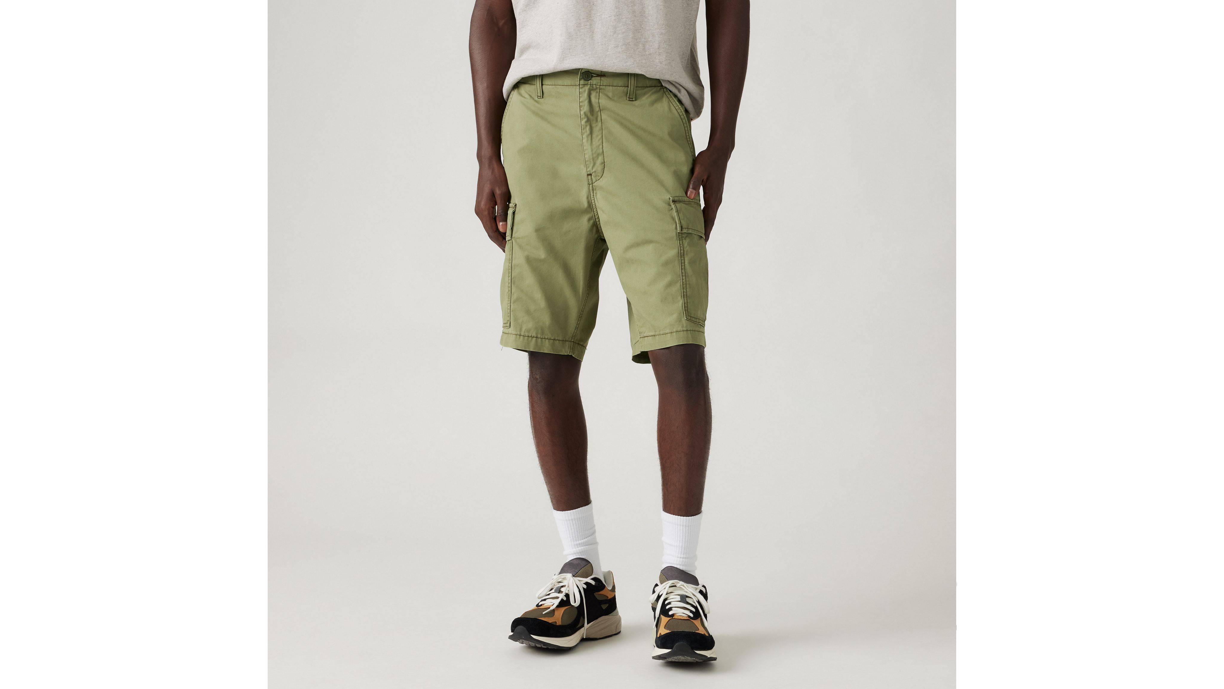 Легкие мужские шорты Carrier Cargo Levi's, цвет Olive Night - Green — фото 3