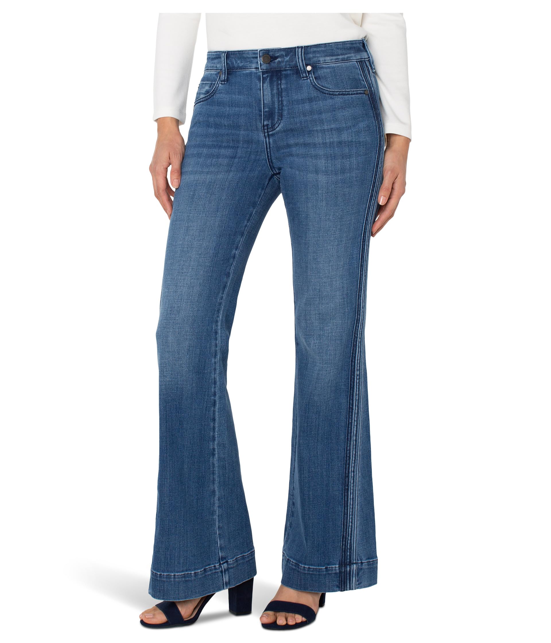 

Джинсы Liverpool Los Angeles Hannah Mid-Rise Flare Jean With Self Trim 32'' Inseam, цвет Canyon Road