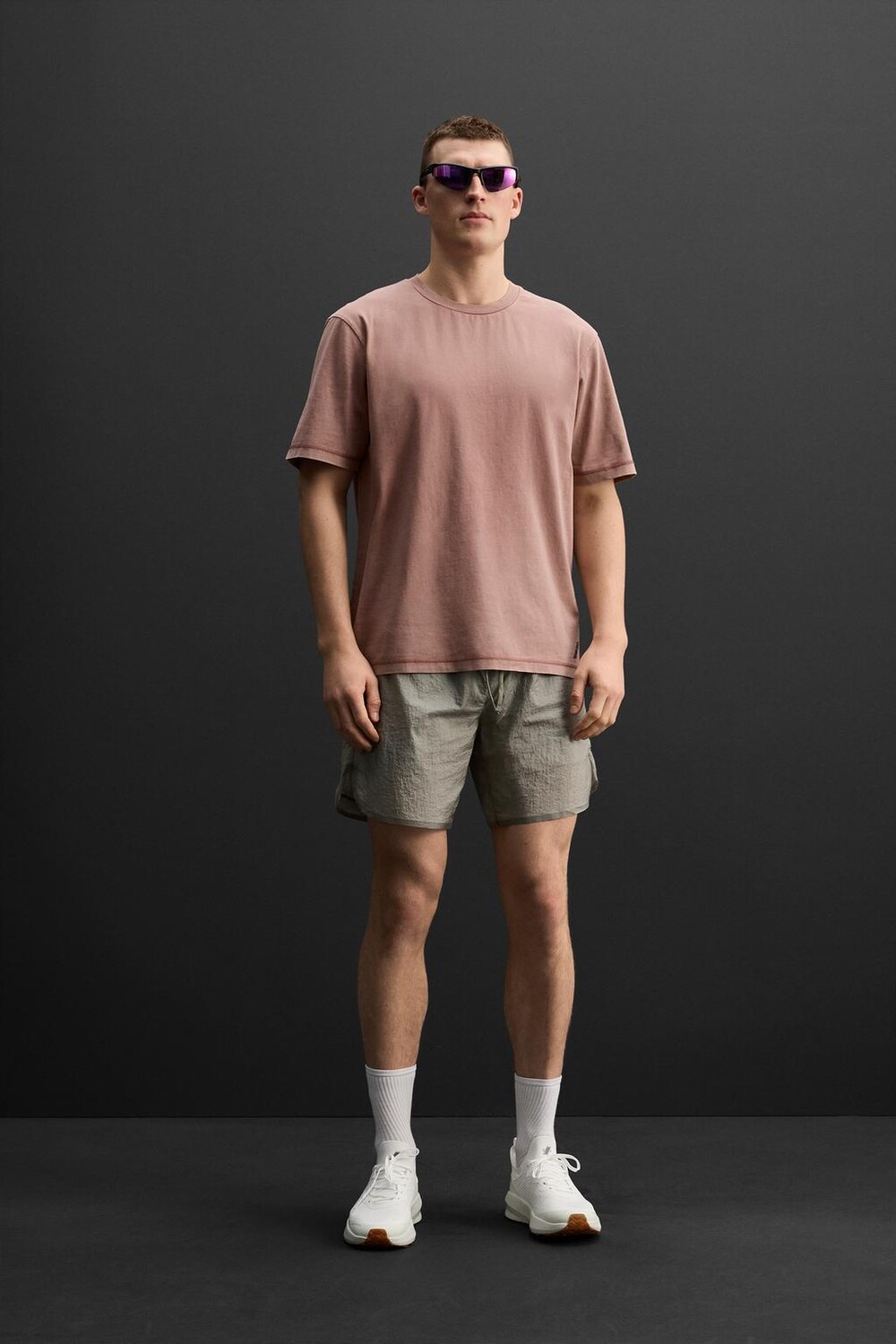 

Стертая тренировочная футболка ZARA, бледно-розовый