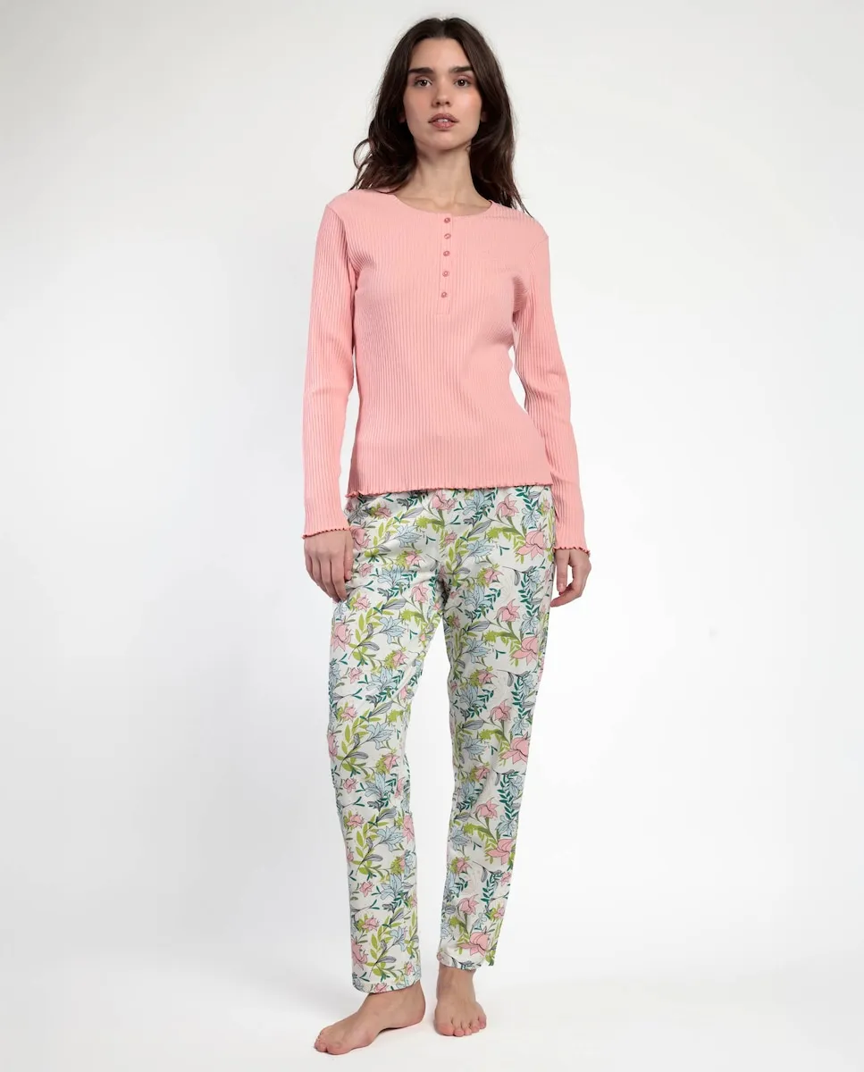 

Длинная женская пижама из рубчатого трикотажа розового цвета Admas