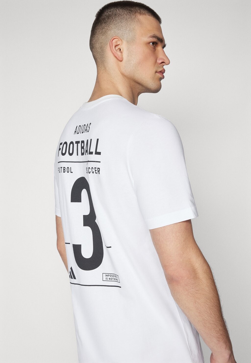 

Футболка с принтом Cat Graphic Tee adidas Performance, белый/черный