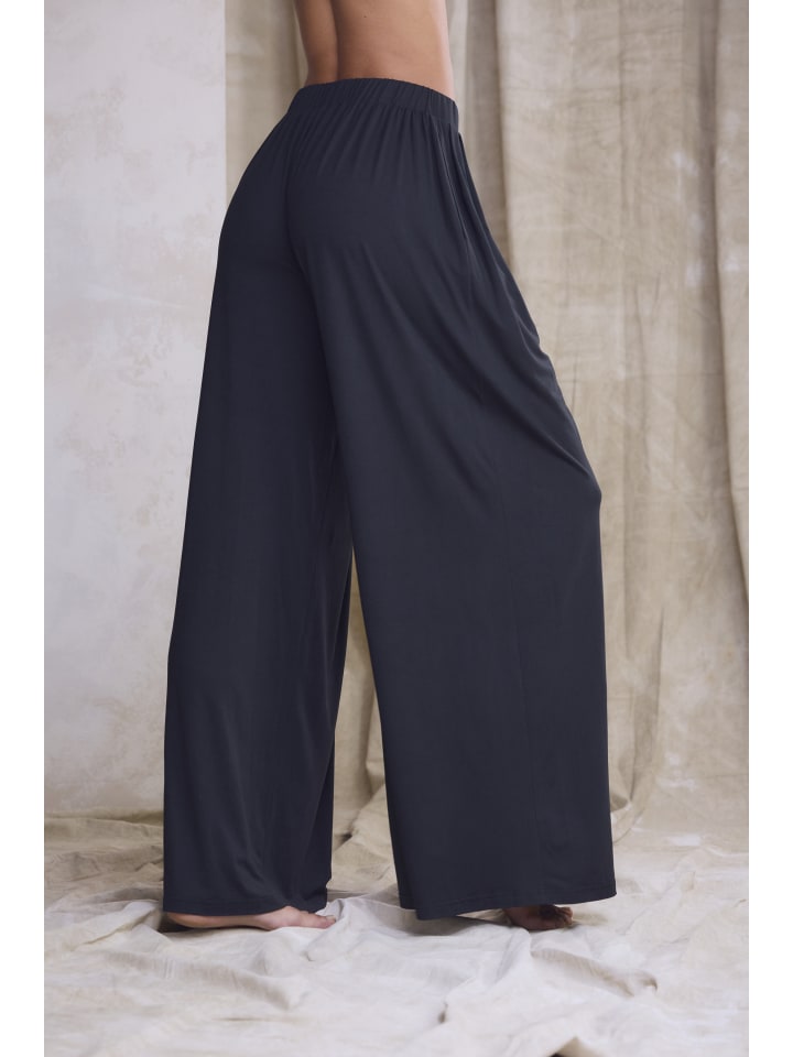 

LASCANA Черные брюки без шнурков