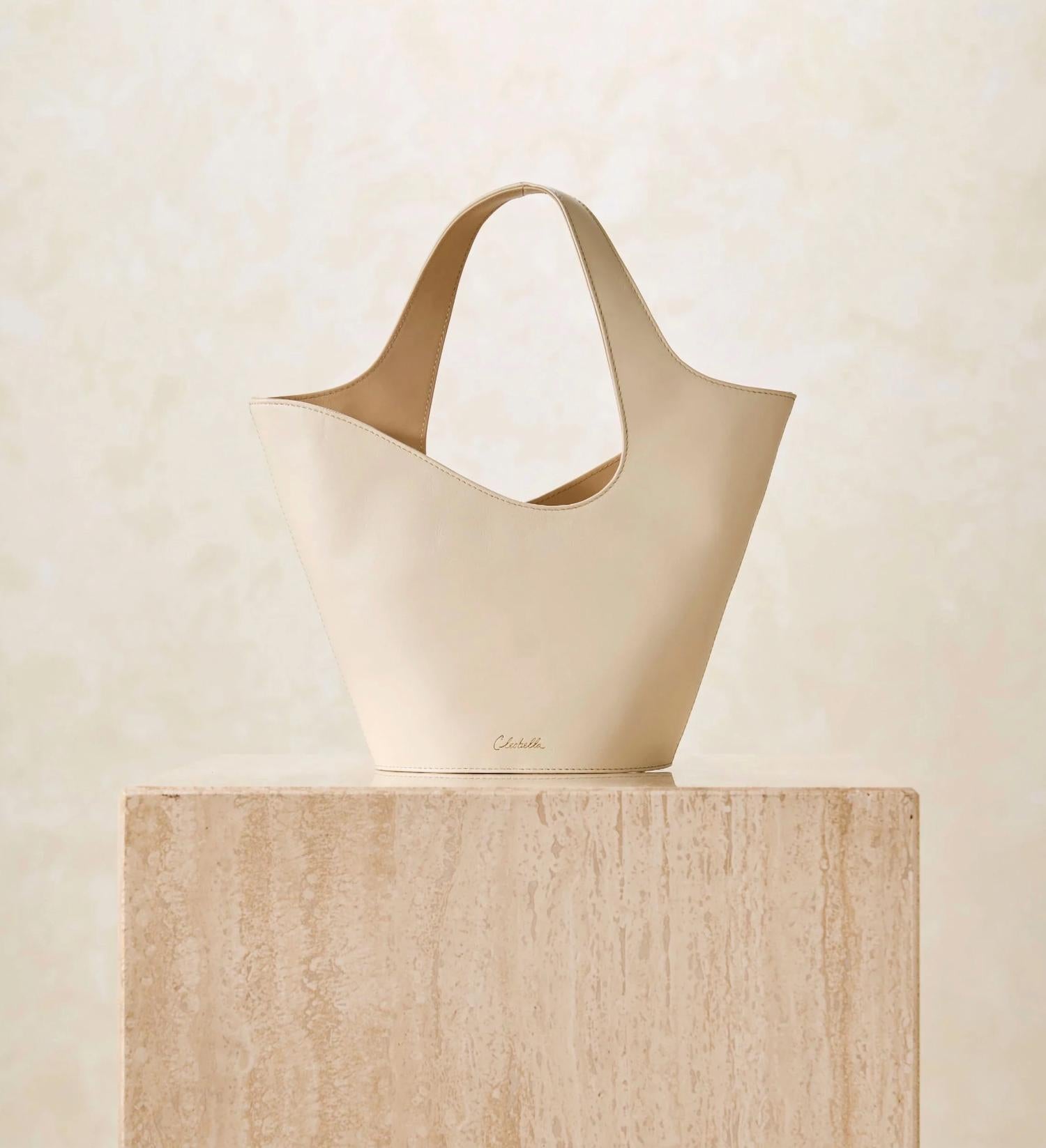 

Cleobella Женская мини-сумочка Astrid цвета слоновой кости