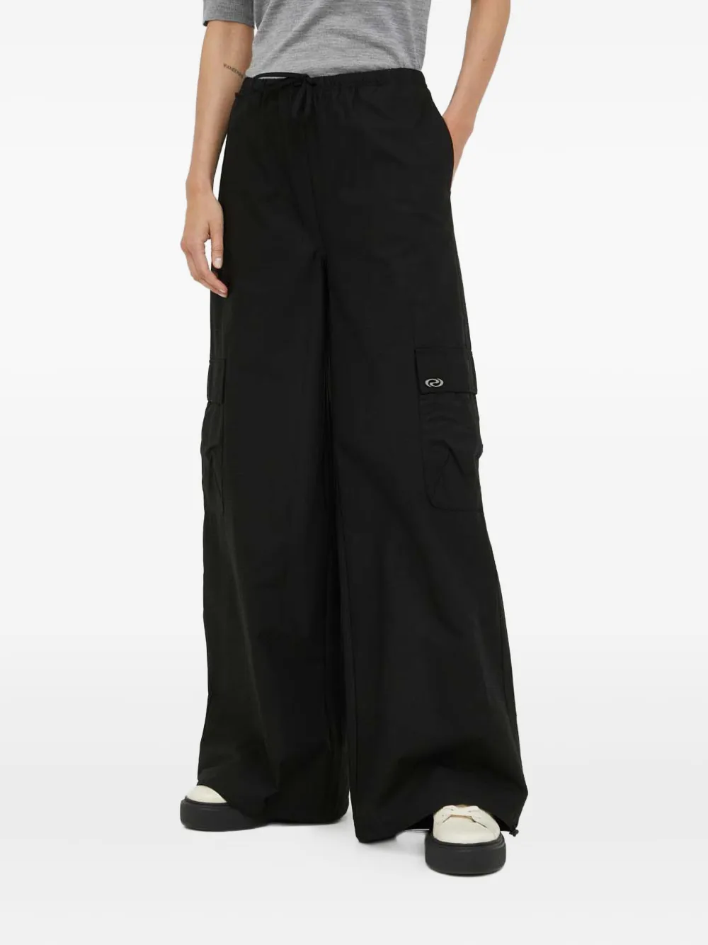 

Карго-брюки свободного кроя Résumé, черный