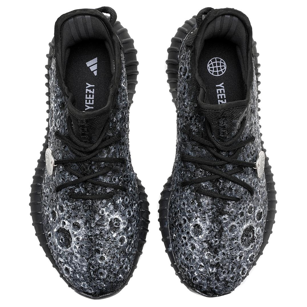Кроссовки adidas originals Yeezy Boost 350 V2 Lifestyle Shoes Unisex Low-top Black, черный — фото 4