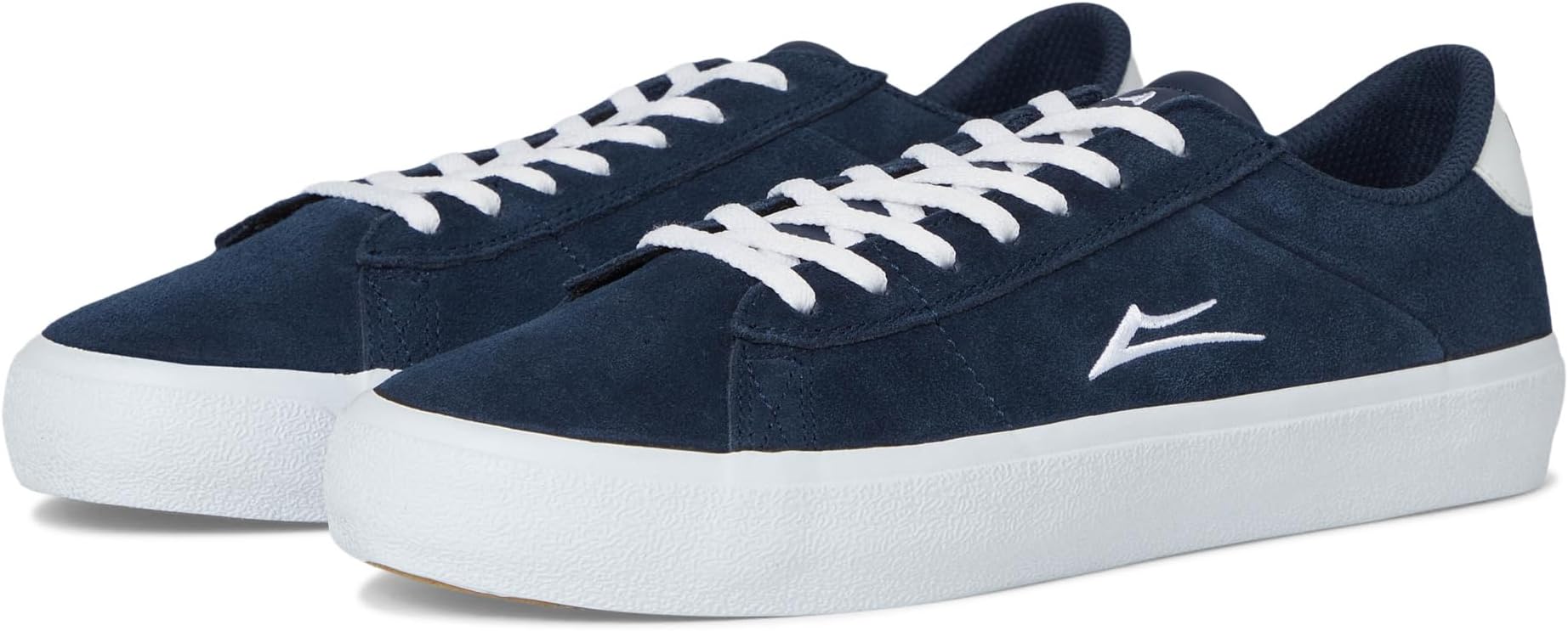 

Кроссовки Lakai Newport, цвет Navy Suede 1