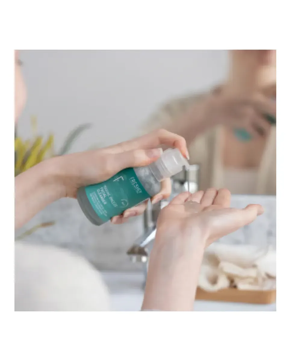 Гель для умывания Freshly Cosmetics — Очищающее средство для лица Marine Breeze Facial Cleanser, 100 мл — фото 4
