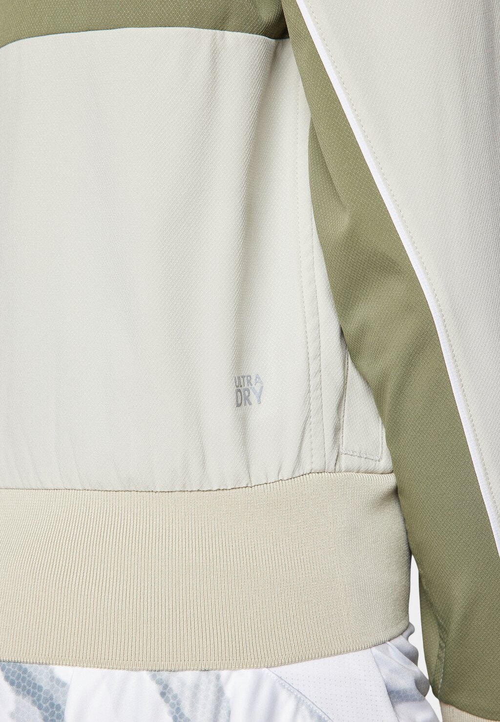 

Тренировочная куртка PARKAS & BLOUSONS Lacoste Sport, кремовый