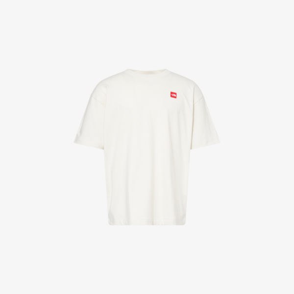 

Футболка хлопковая с лого-патчем Redbox The North Face, белый