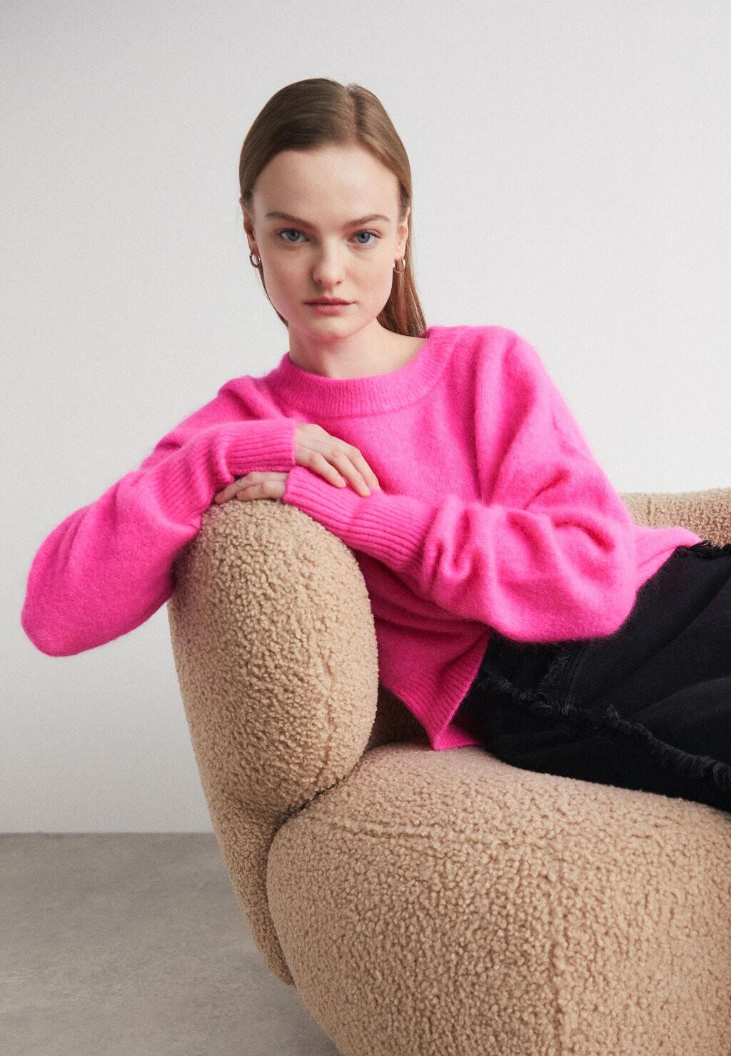 

Свитер Vito American Vintage, цвет rose fluo chine