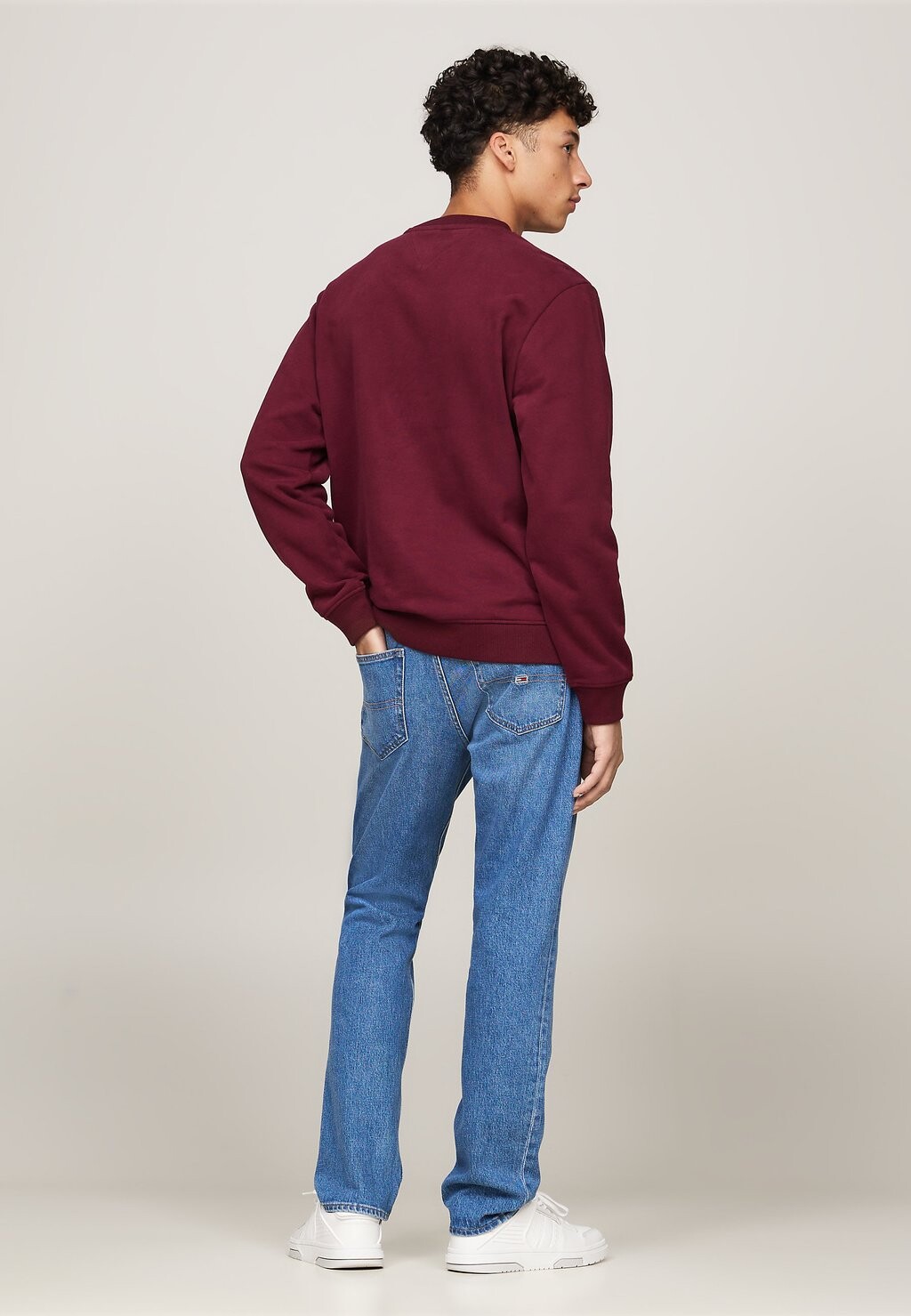 

Толстовка CREST CREW Tommy Jeans, Бордо
