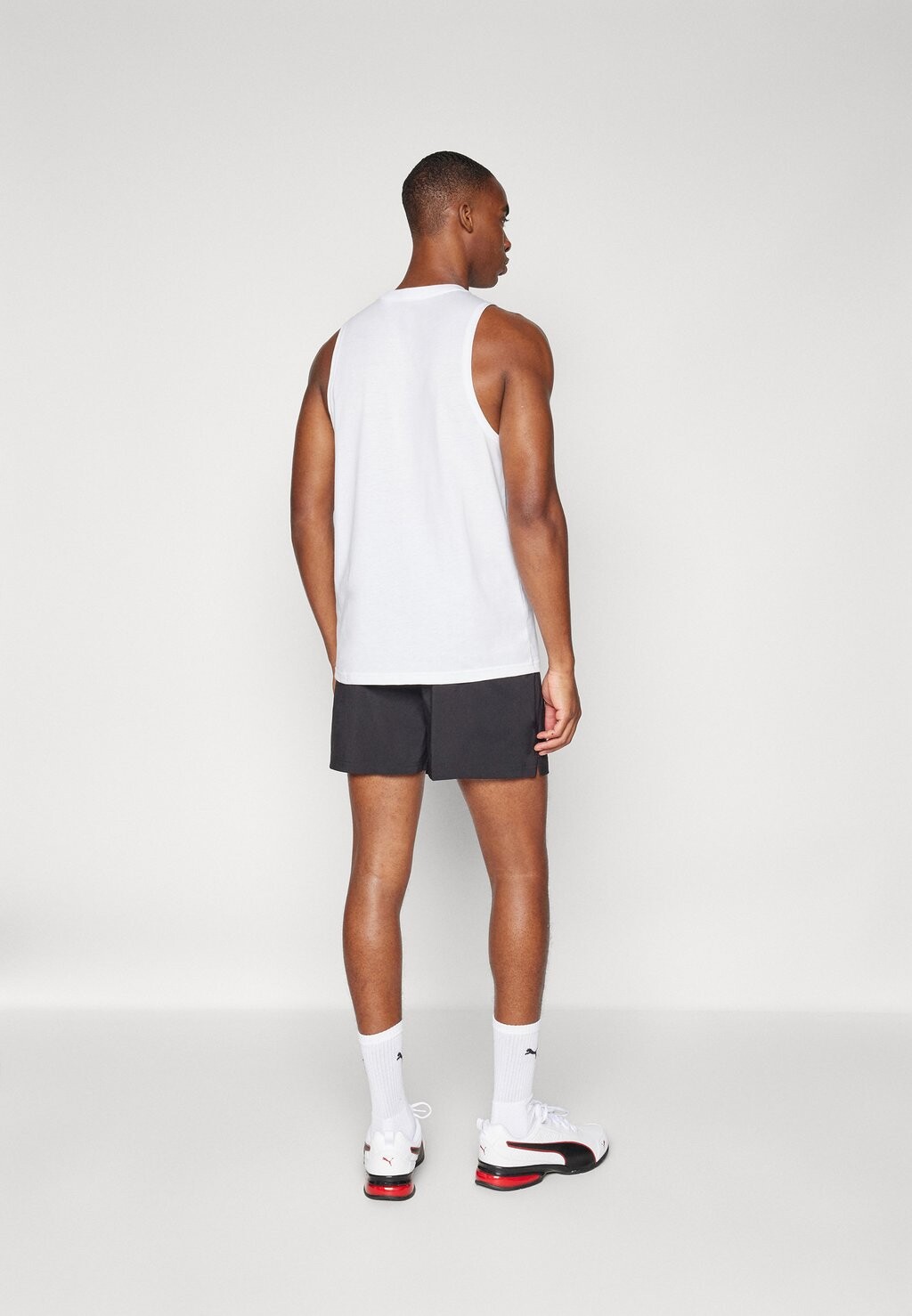 

Спортивные шорты TAD ESSENTIALS SHORT Puma, черный