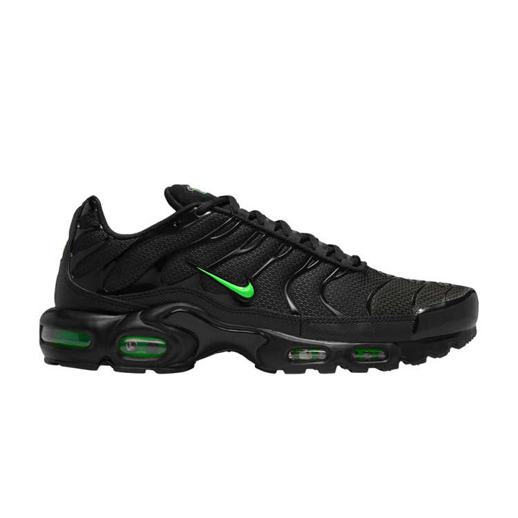 

Кроссовки Nike Air Max Plus 'Green Strike', черный
