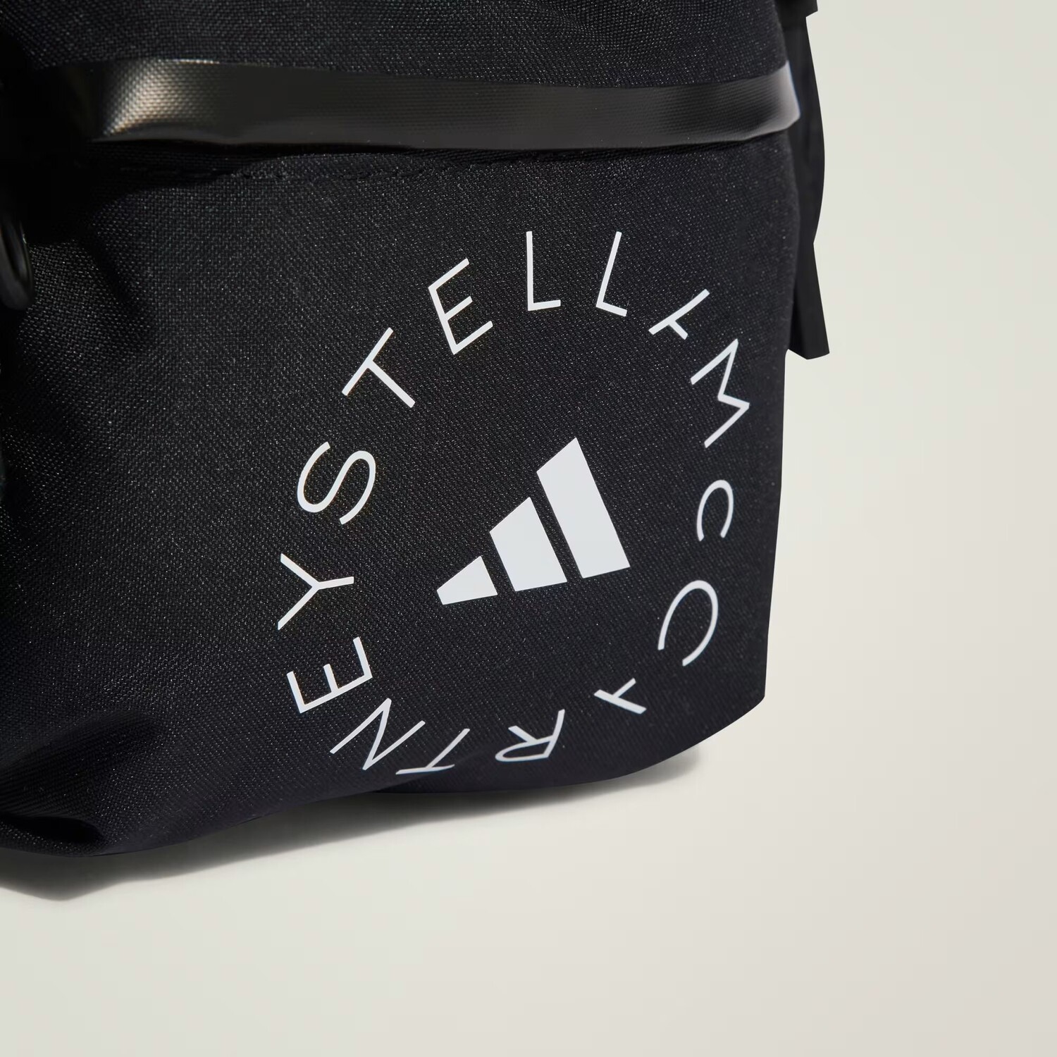 Поясная сумка adidas by Stella McCartney, черный/белый — фото 4
