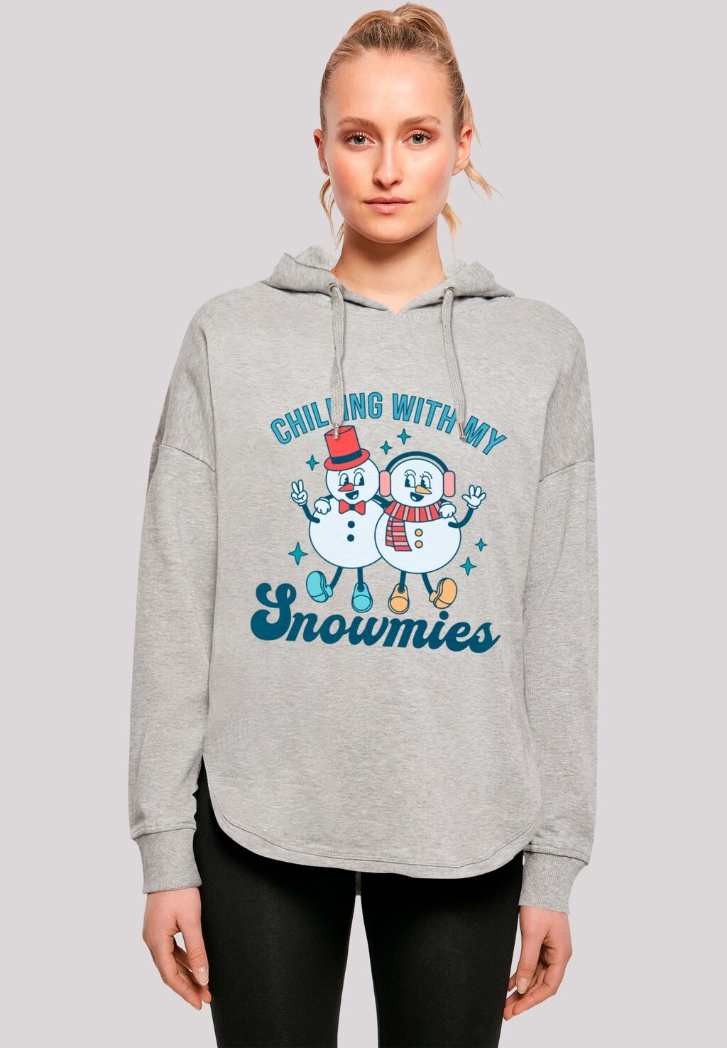 

Толстовка с капюшоном CHILLING WITH MY SNOWMIES F4NT4STIC, серый