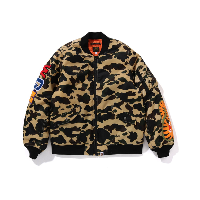 

A BATHING APE Куртка Bape 1st Camo Back Shark MA1, Yellow YEX