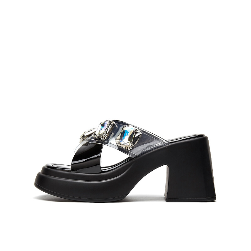 

Шлепанцы и сланцы DAPHNE Slide Slippers Women's