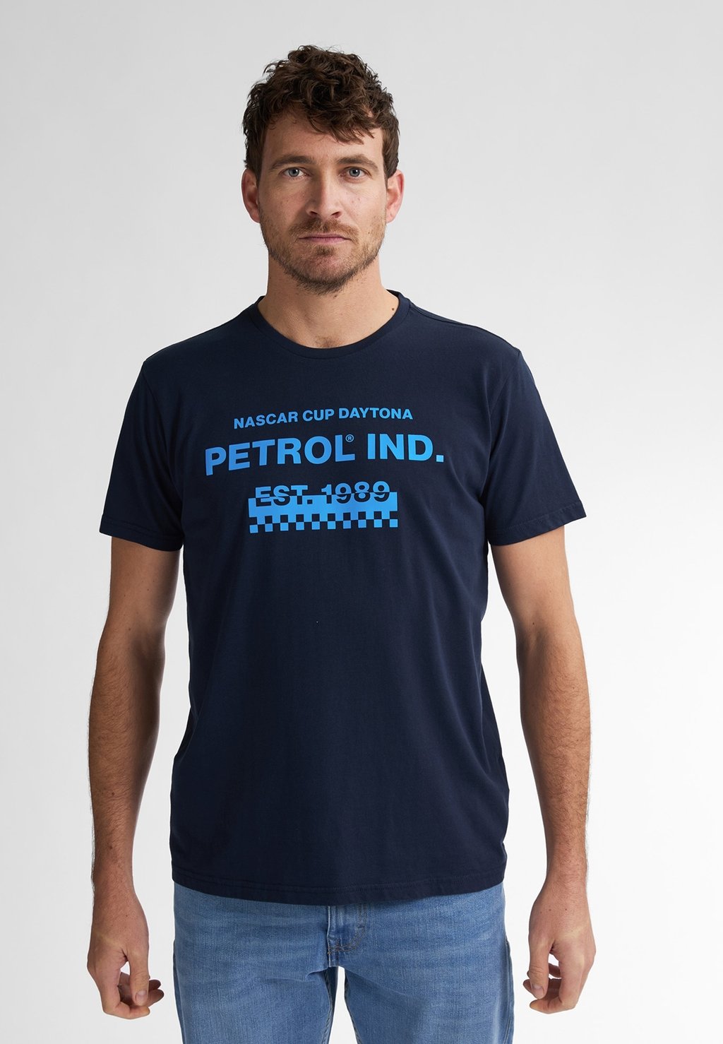 

Футболка с принтом Petrol Industries, темно-синий