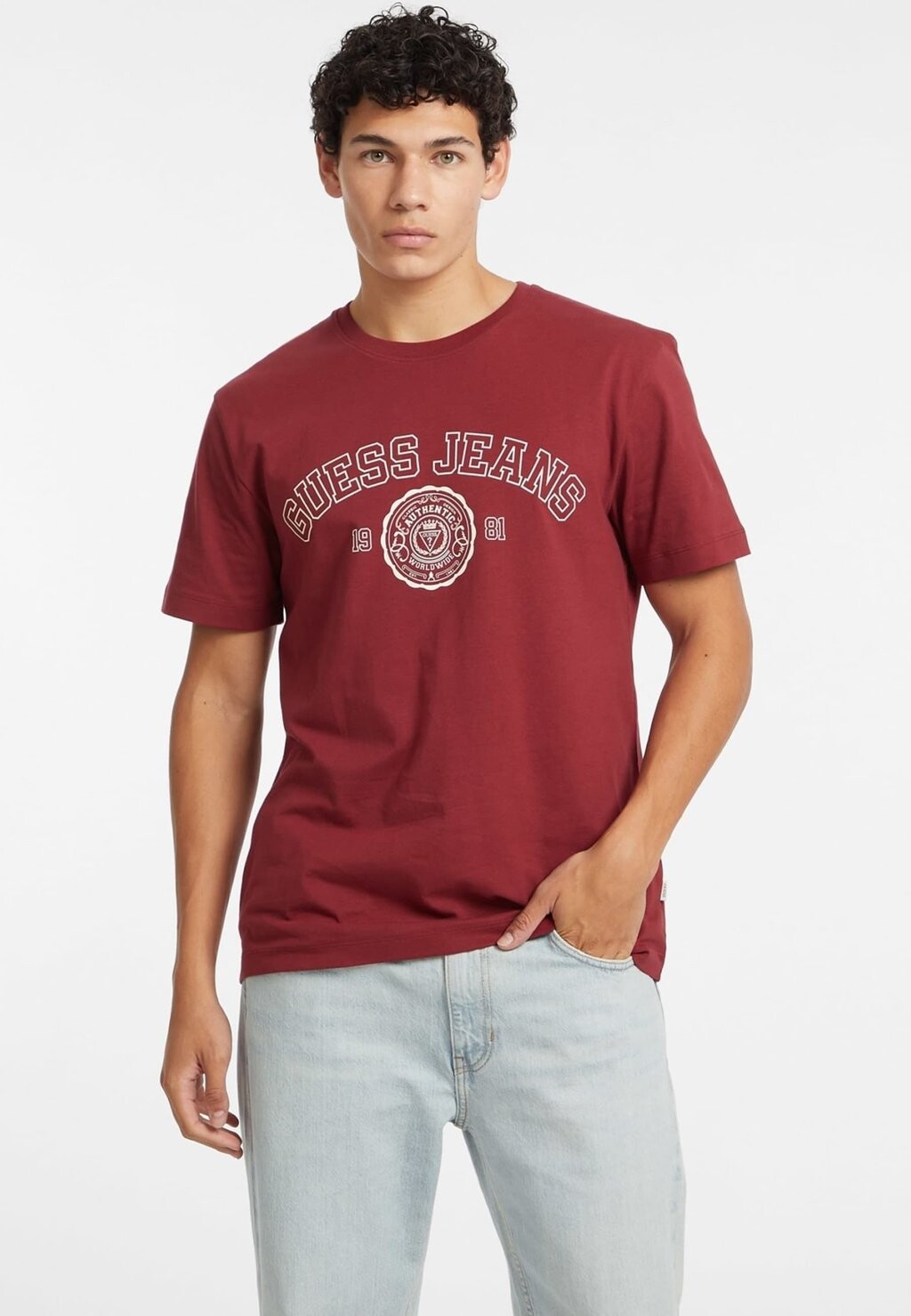 

Футболка с принтом LOGO-STEMPEL Guess Jeans, красный