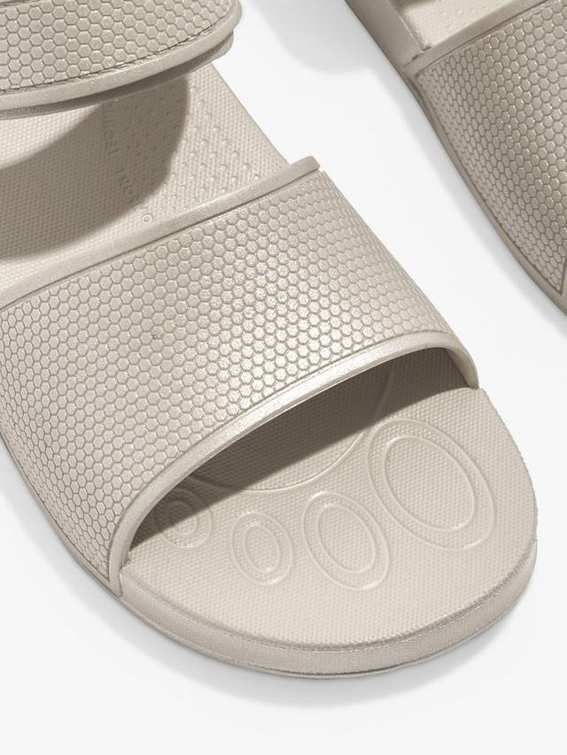 Детские сандалии Iqushion с задним ремешком FitFlop, Silver — фото 3