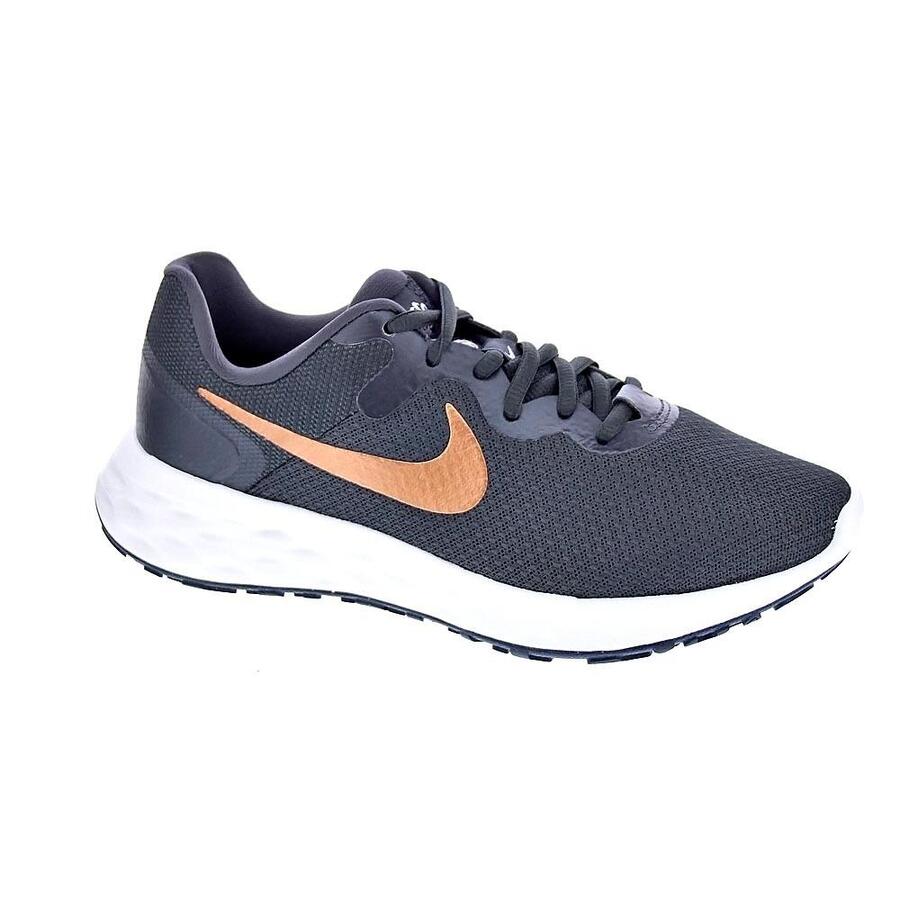 Женские кроссовки Nike Revolution 6 NN