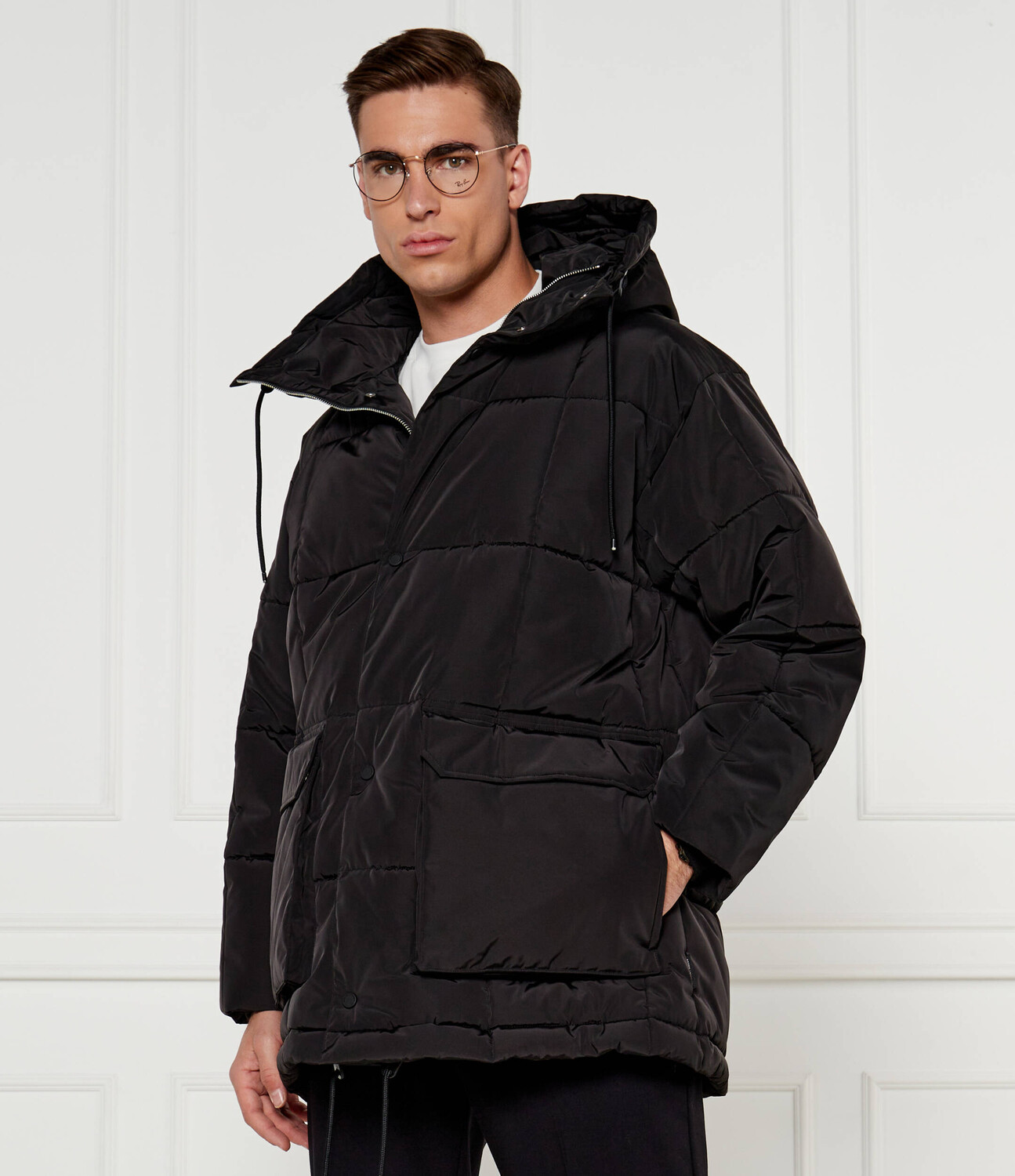 

Куртка Armani Exchange Regular Fit, черный