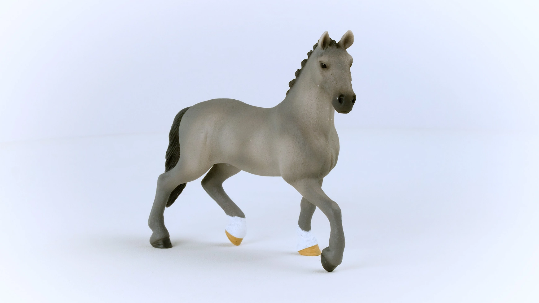 

Schleich Horse Club жеребец Cheval de Selle Francais