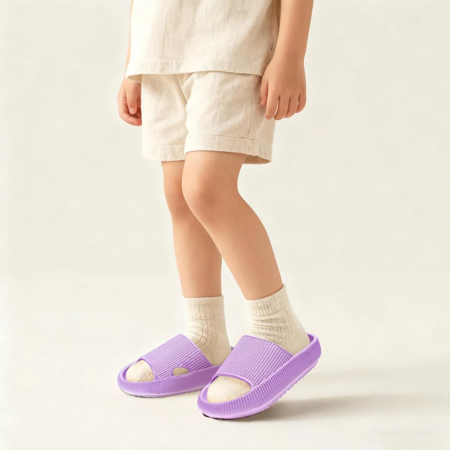 

Детские шлепанцы Rosyclo, облачные, с подушкой, нескользящей подошвой, фиолетовые