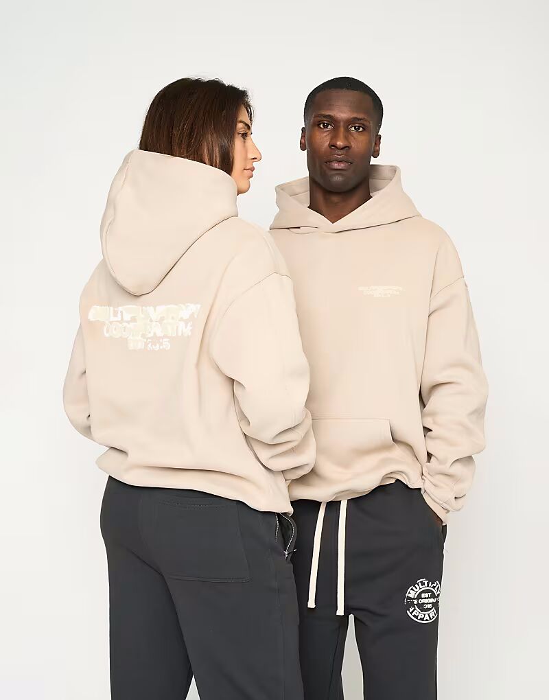 

Multiply Apparel - Толстовка оверсайз в цвете Simply Taupe с принтом «Cooperative»