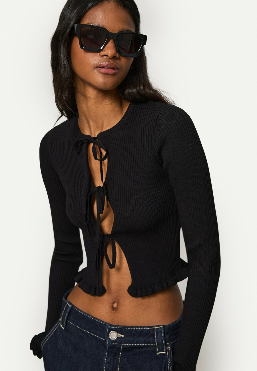 

Кардиган Bershka TIED WITH RUFFLES, Black