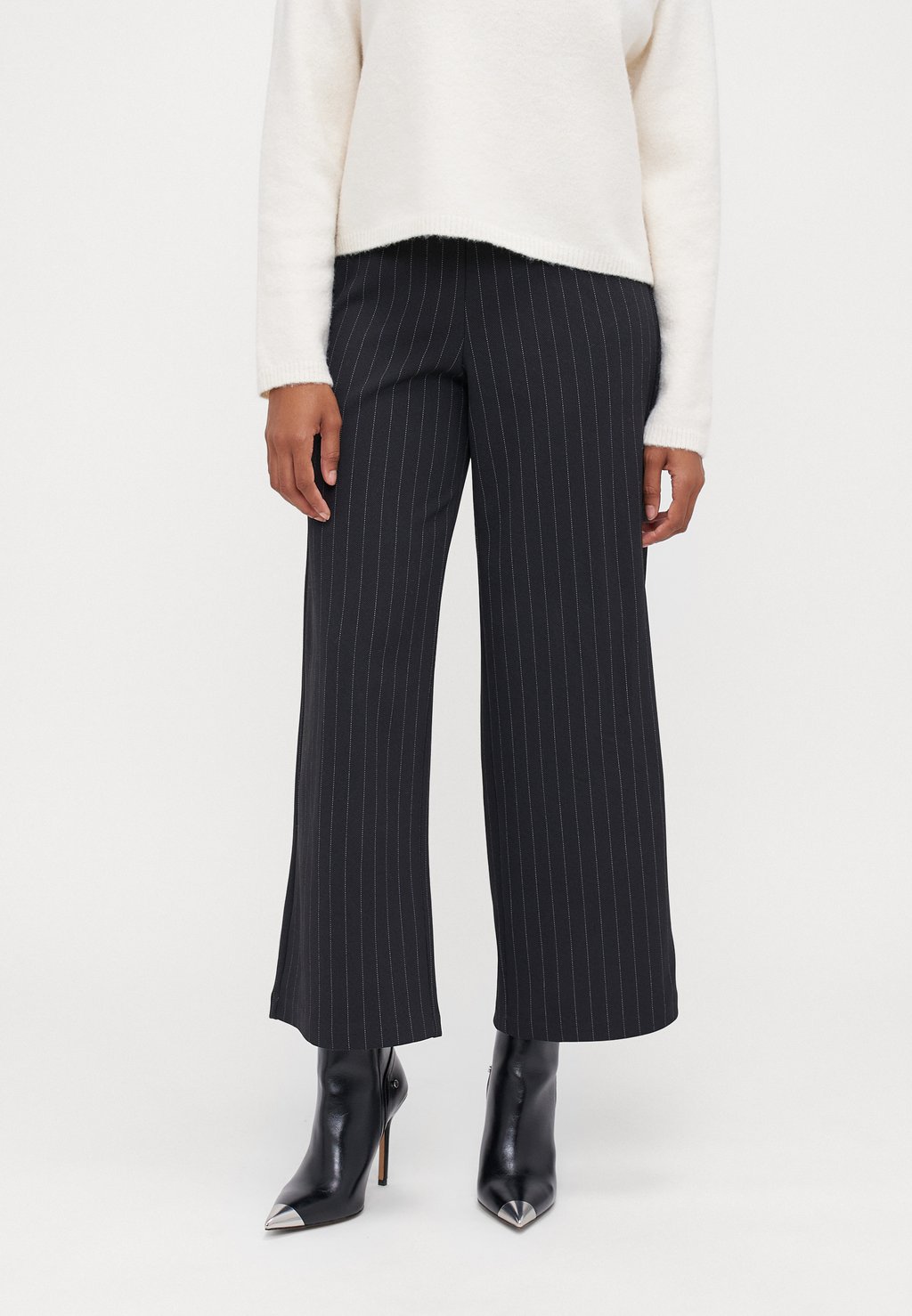 

Брюки VMBERLIN MY WIDE Vero Moda Petite, молочный