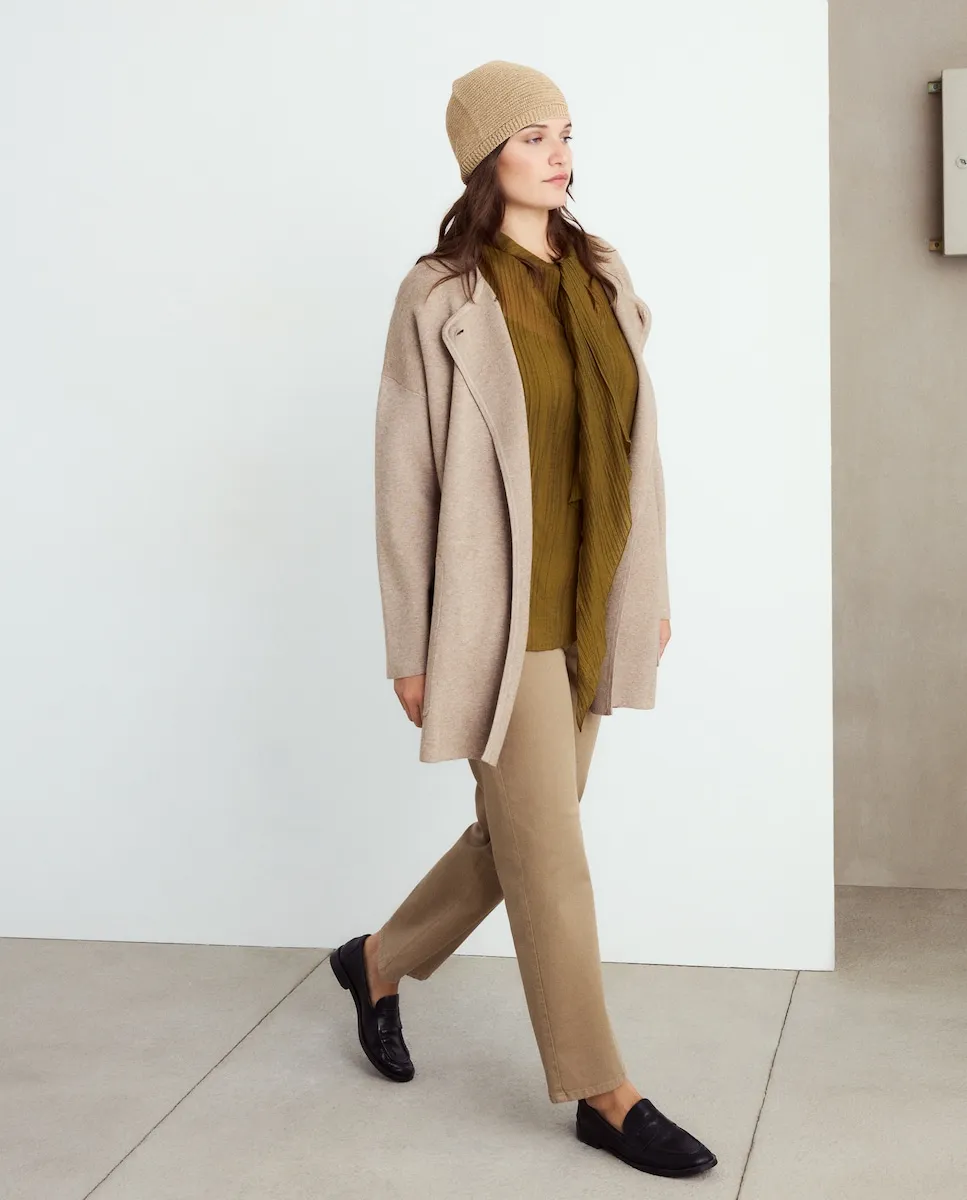 

Женский трикотажный кардиган на молнии однотонный Couchel, коричневый