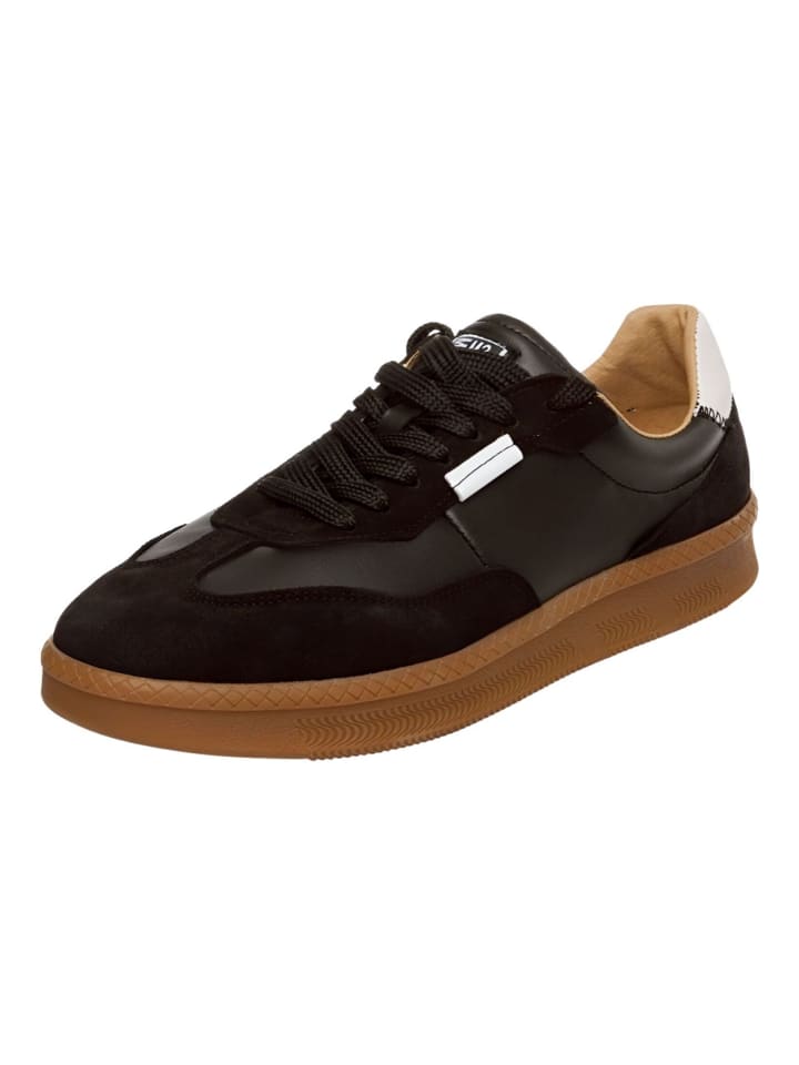 

Кроссовки на шнуровке Steve Madden, черный
