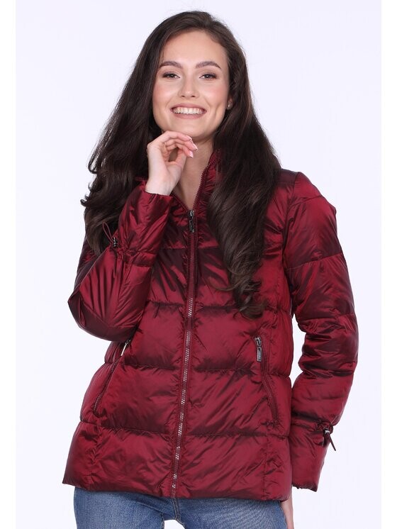 

Зимняя куртка regular fit Perso, красный