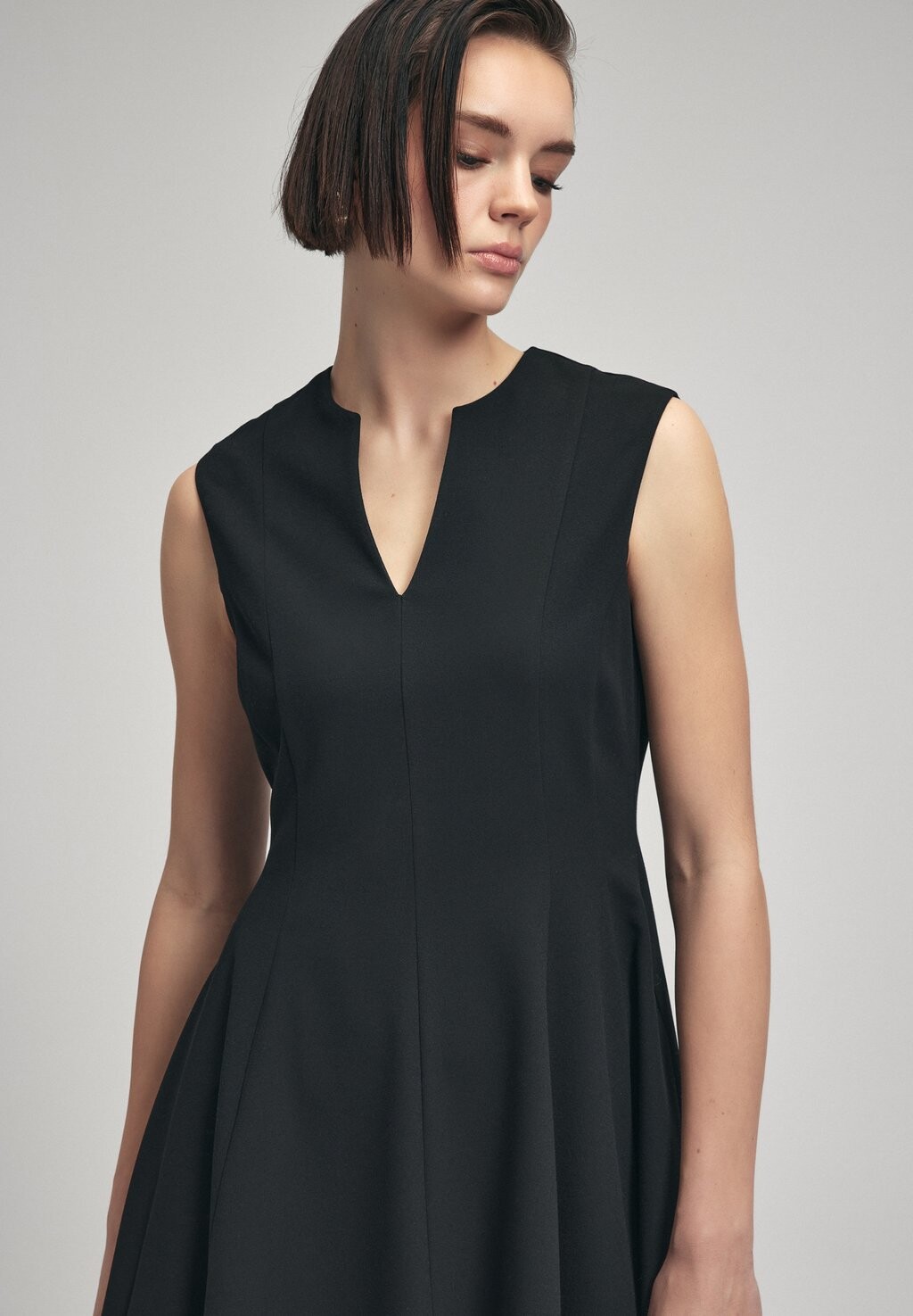 

Дневное платье V NECK adL, черный