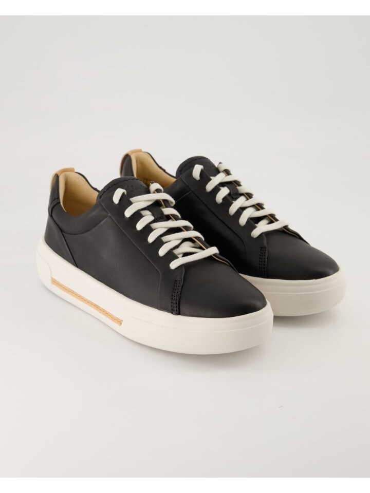 

Кроссовки на шнуровке Clarks, черный