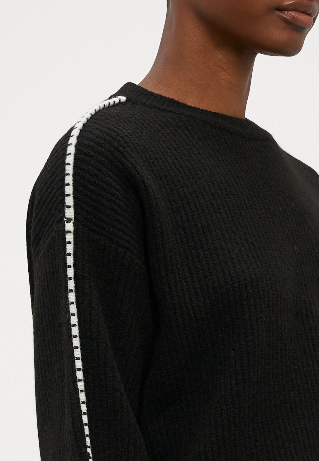 

Джемпер VMZORA O NECK Vero Moda Petite, темно-коричневый