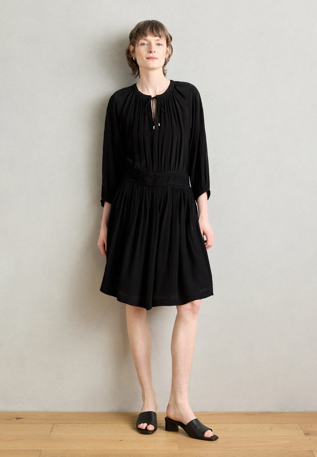 

Повседневное платье DRESS Mos Mosh, черный