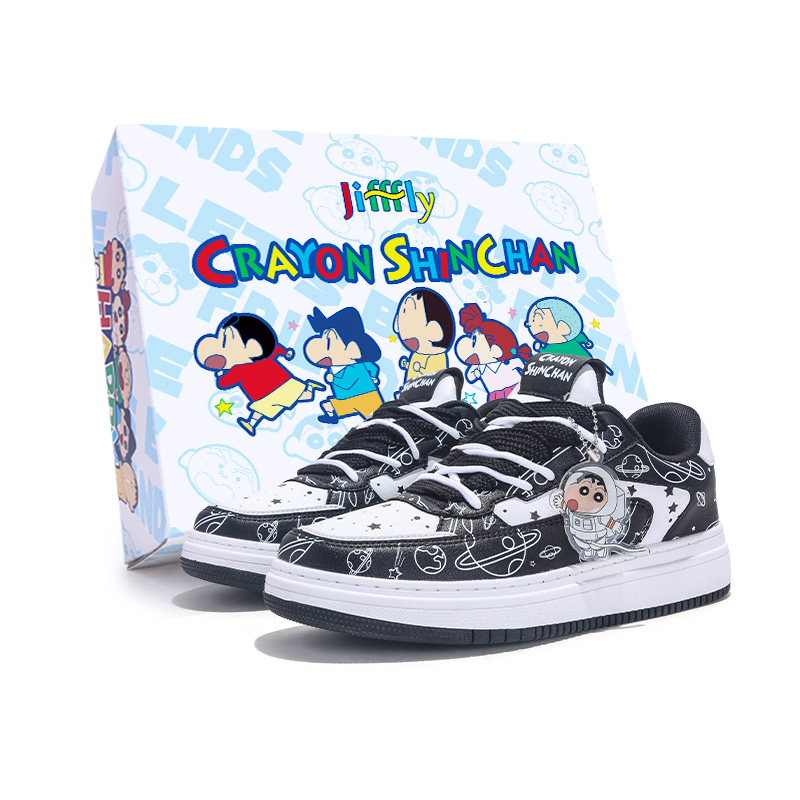 

Jifffly Кроссовки Crayon Shinchan X Skateboard Unisex низкие белые космический черный коллаборация, цвет Space Black (Collaboration)
