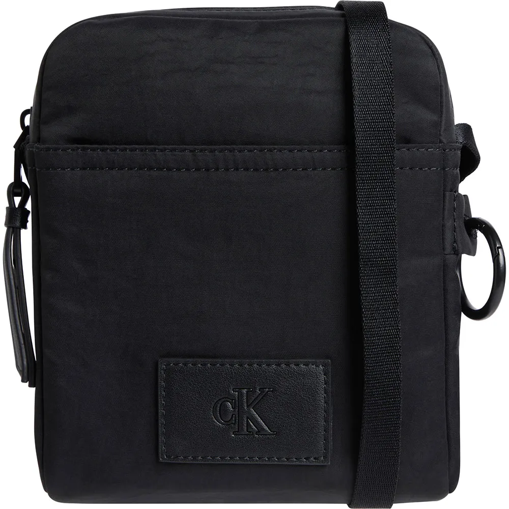 

Сумка кросс-боди Calvin Klein Jeans Metro NY, черный
