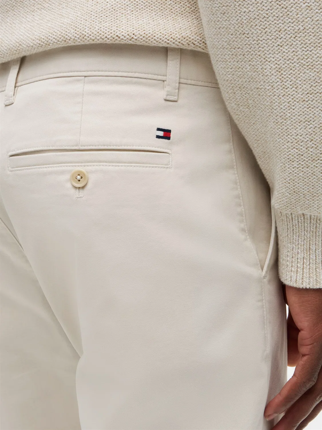 Классические брюки-чиносы 'HARLEM ESSENTIAL' Tommy Hilfiger, Kitt — фото 2