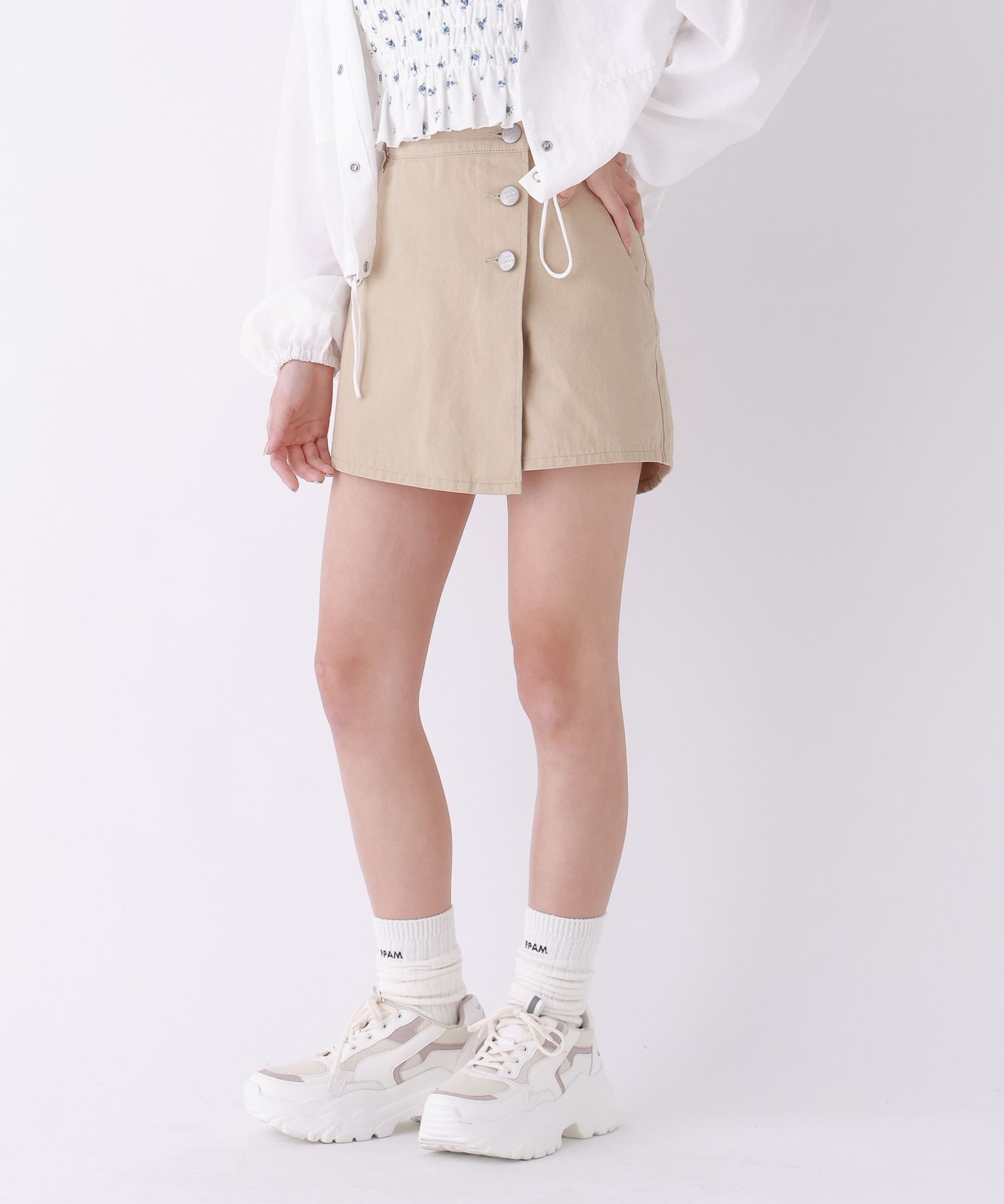 Шорты Mae Button Wrap Repipi armario, Beige 52