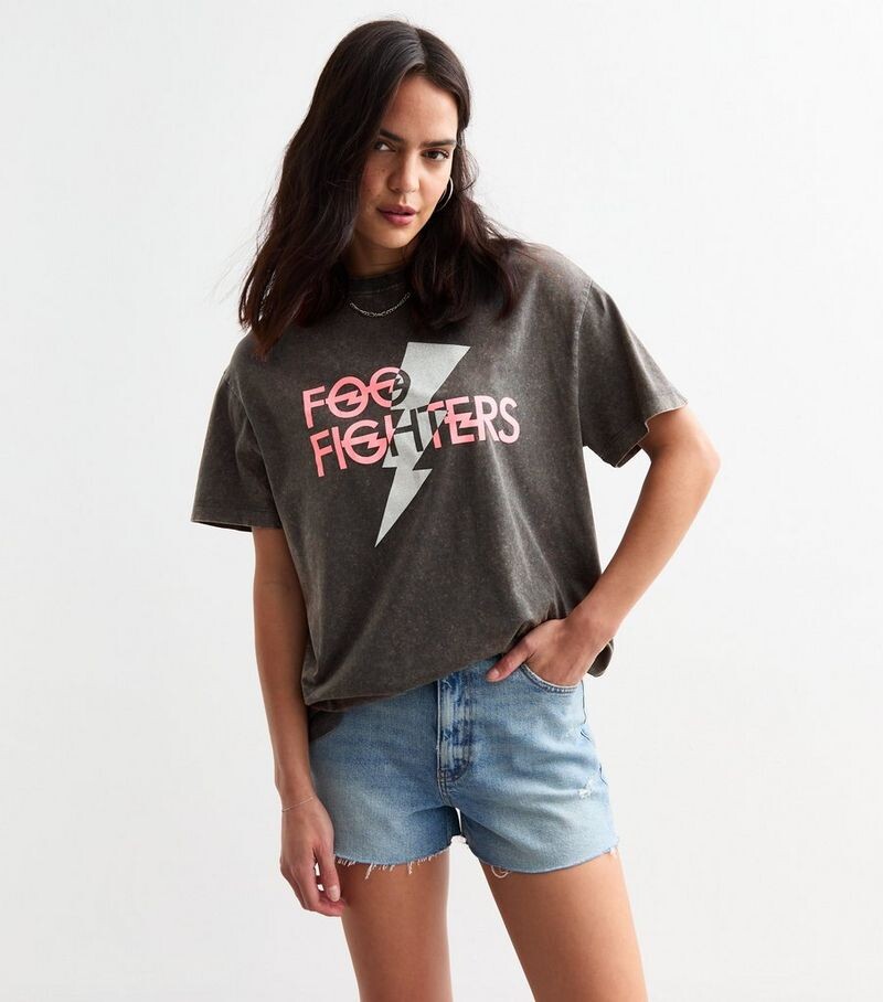 

Серая футболка оверсайз Foofighters Acid Wash New Look, темно-серый
