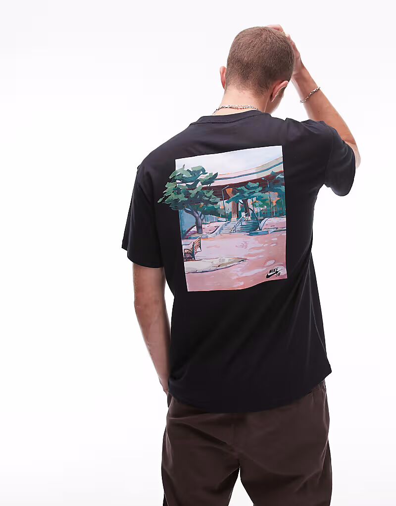 

Футболка с логотипом Nike SB черного цвета